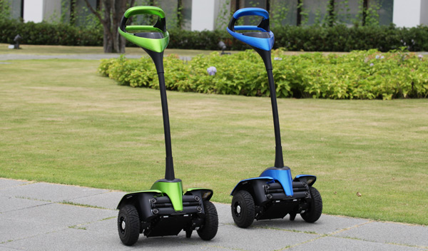 Toyota “Winglet” el robot asistente de transporte personal